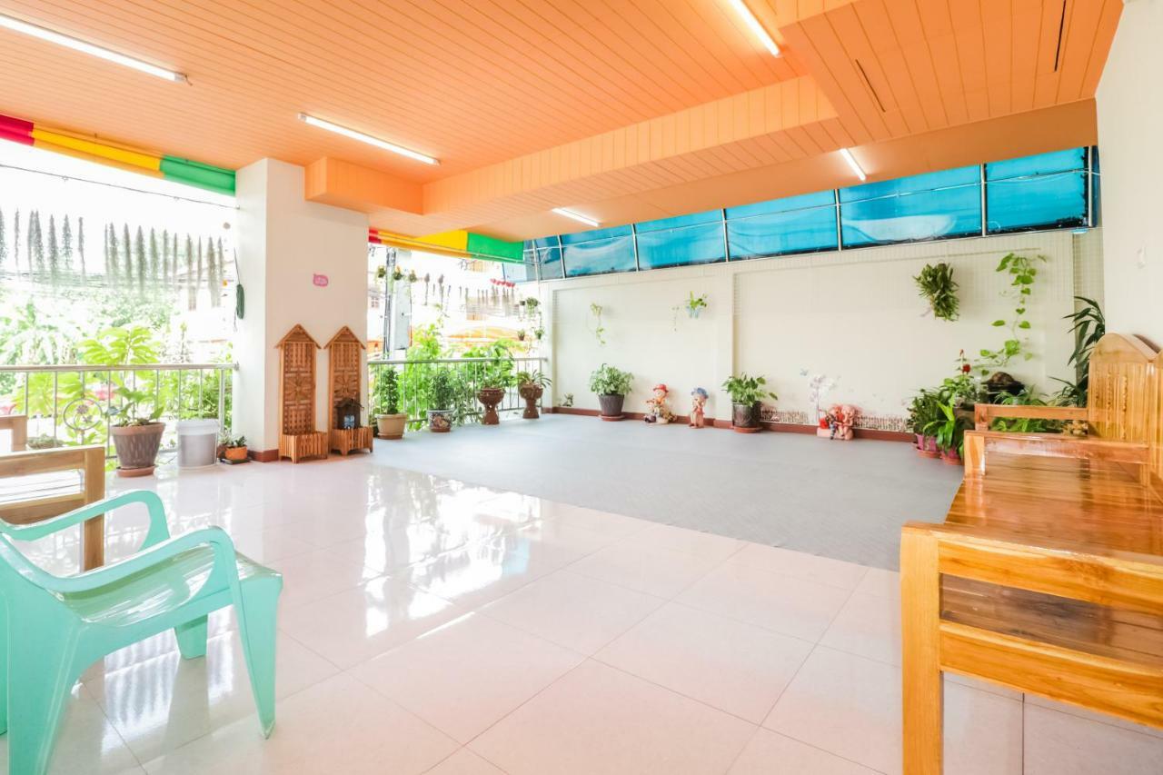 Hotel Oyo 237 Thitikorn Grandview Ban Pak Khlong Si Exteriér fotografie